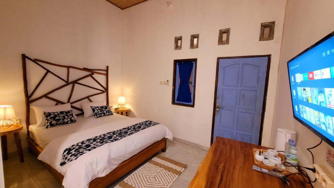 Al Kabron Inn Karimunjawa Buitenkant foto